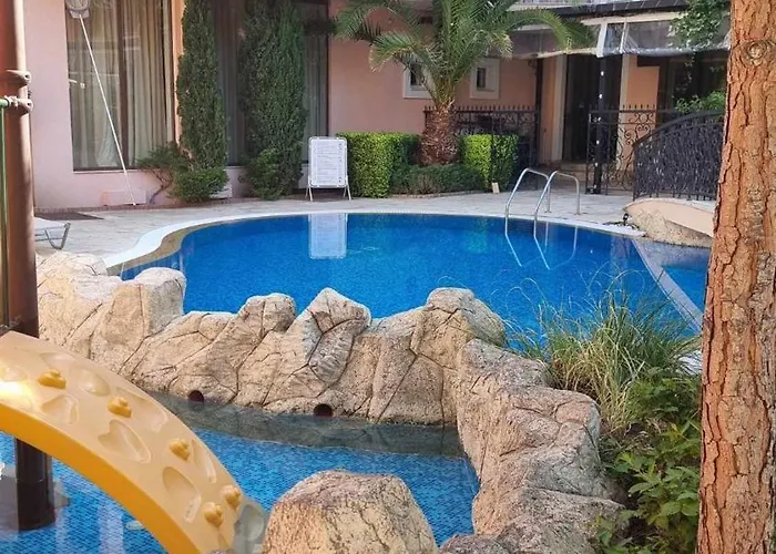 A Wonderful Vacation Слънчев бряг